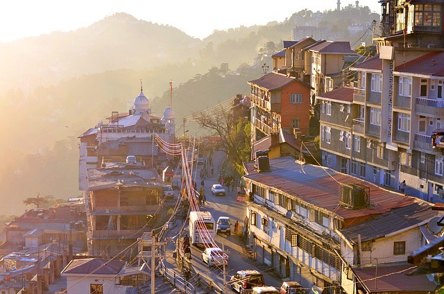 Describe a town or city where you would like to live in the future ielts cue card shimla